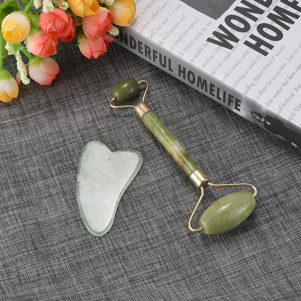 Mizfit Essentials™ Jade Balance Roller – Natural Facial Massage Tool - Mizfit Essentials